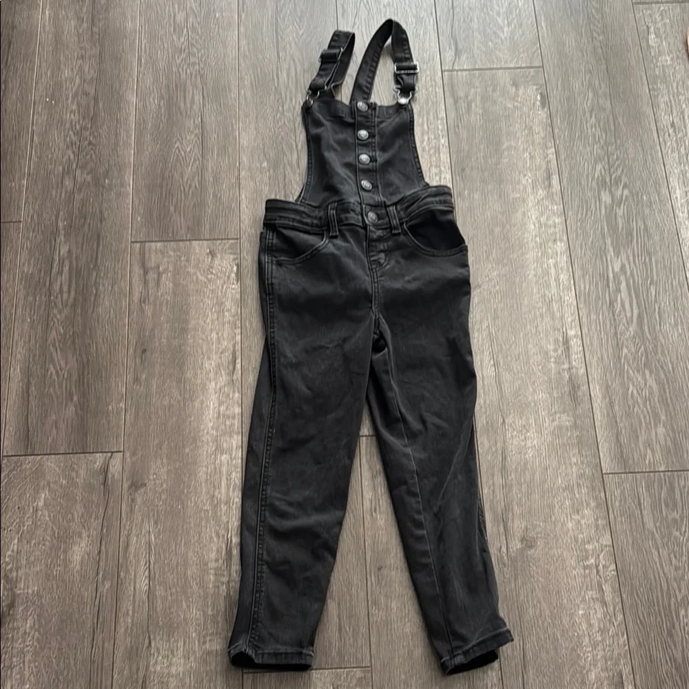 Cat & Jack black girls denim overalls 6